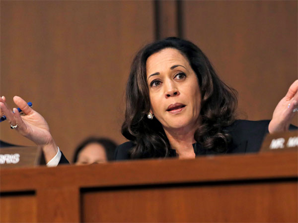  புட்பால், பிஸ்கட்