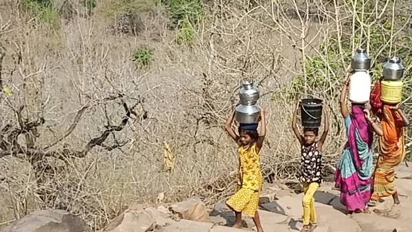 பழங்குடியின கிராமம்