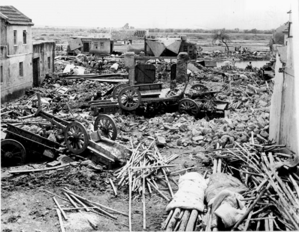 2,000 பேர் பலி