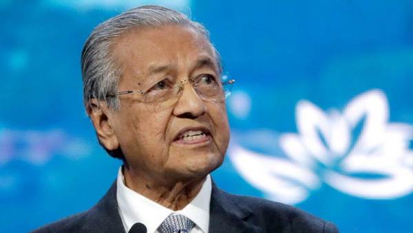 அரசியல் குழப்பங்கள் 