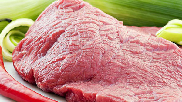 மாட்டிறைச்சி புகார் 