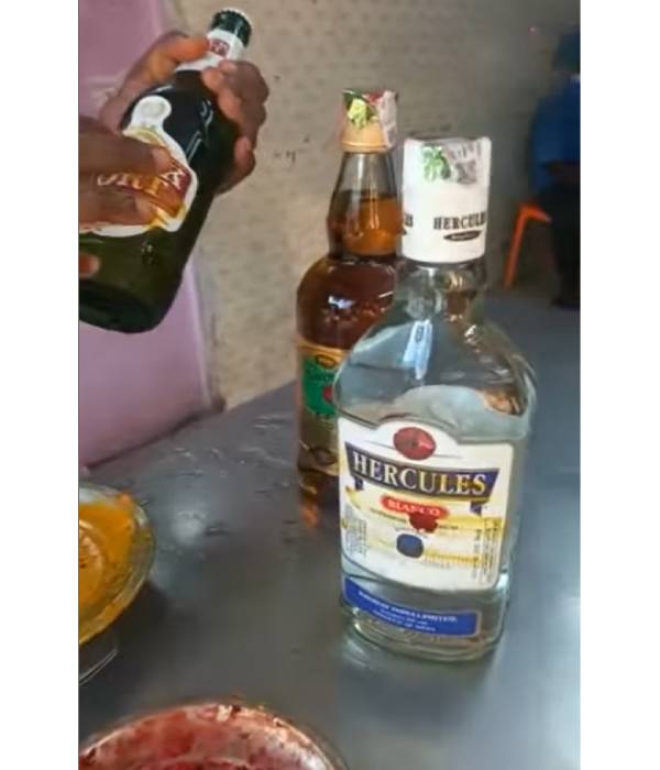  குங்குமம் + விபூதி 