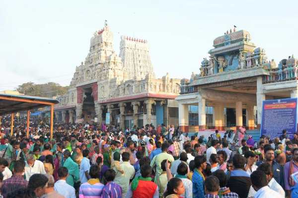 வள்ளி குகை 