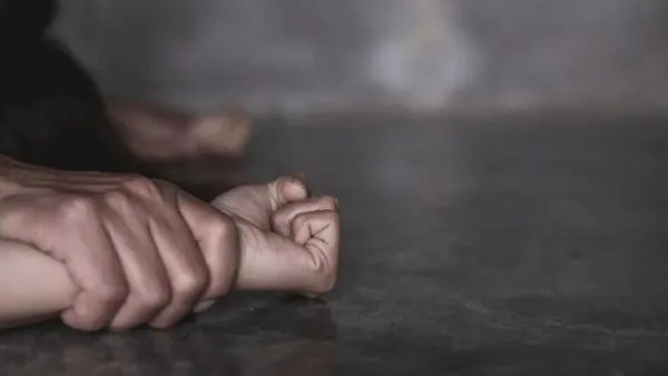 மீண்டும் மீண்டும் 