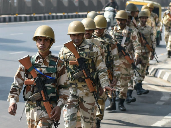 துணை ராணுவம் 