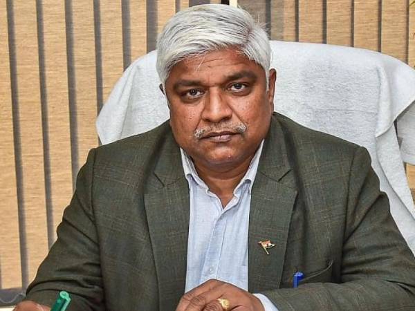 விஷ்ணு, சிவன் மீது நம்பிக்கை இல்லை விஷ்ணு, சிவன் மீது நம்பிக்கை இல்லை