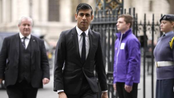 பணி அனுபவம் 