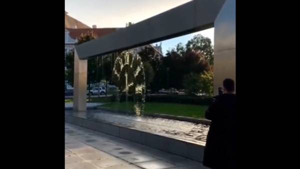 நீர் கடிகாரம்