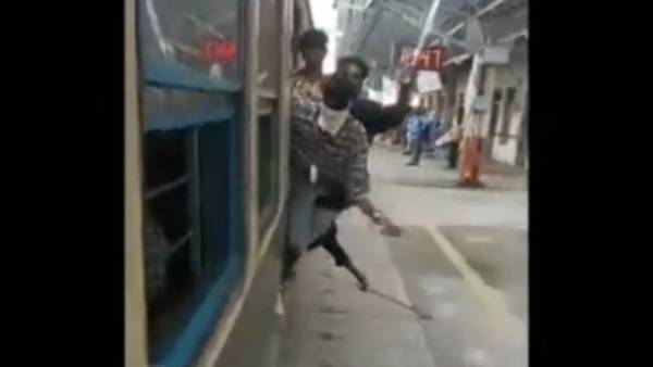 மக்கள் அதிர்ச்சி