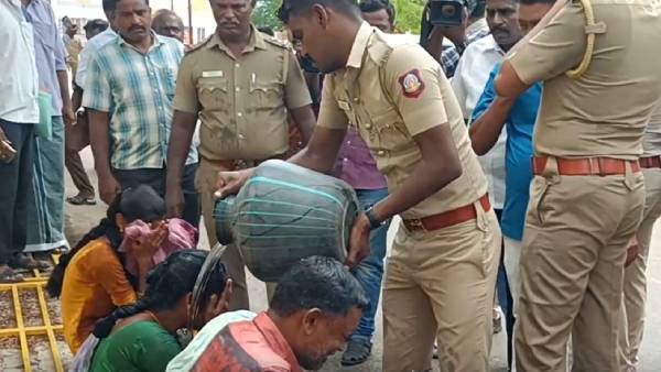 மண்எண்ணெயை ஊற்றி...