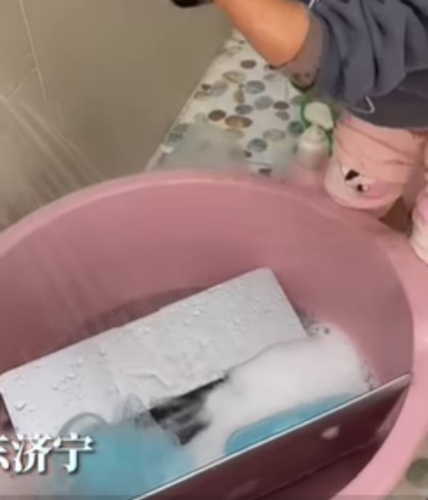 நெஞ்சே பதறிப்போனது