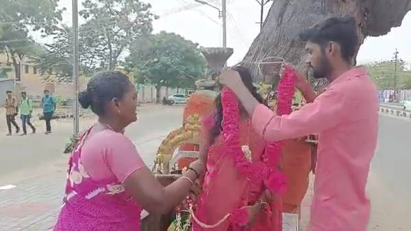 வேப்பமரத்தடி அம்மன்