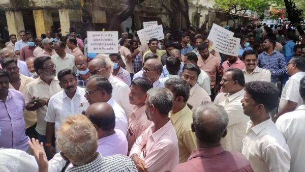 போராட்டம் தீவிரம் 