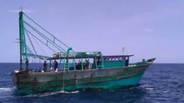 மண்டியிடச் செய்து 