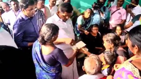 நிவாரண உதவிகள் 