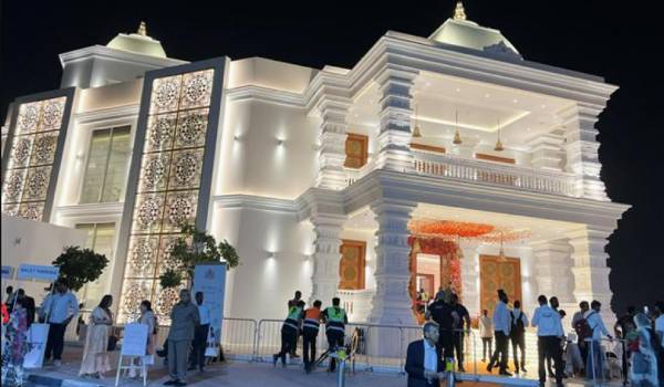 அழகிய கட்டிடம் 