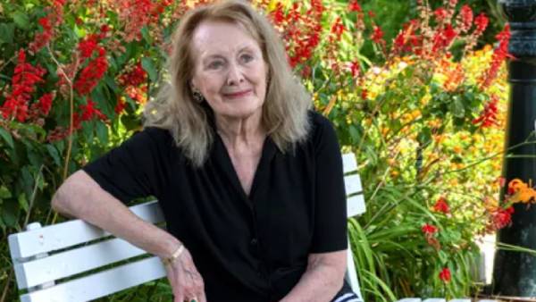 பெரும் கவுரவமாக கருதுகிறேன் 