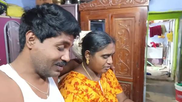 ஜி பி முத்துக்காக வந்த ரசிகர்கள் 