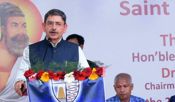 ஆளுநரின் டெல்லி பேச்சு 