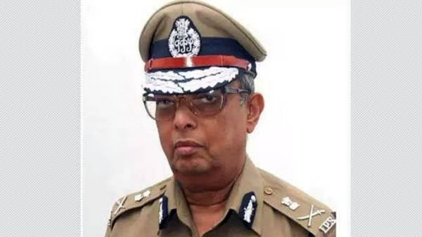 முன்னாள் டிஜிபி முகர்ஜி 