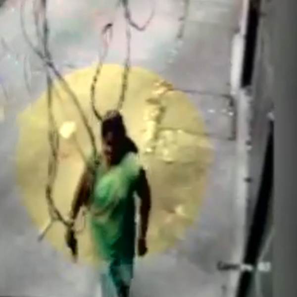 சிக்கிய சிசிடிவி காட்சி 