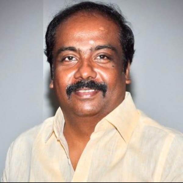  தோள் தொட்டு