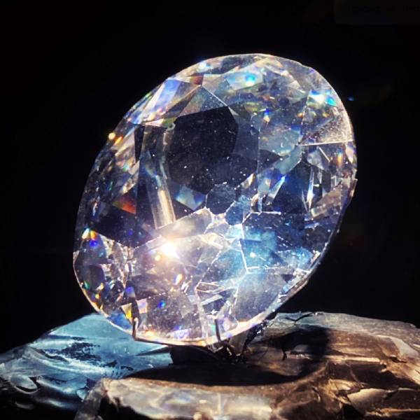  'வெளிச்சத்தின் சிகரம்' 