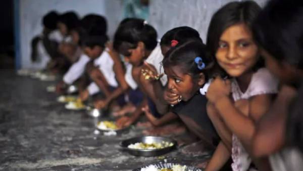 புறக்கணிக்கும் வகையில்.. 