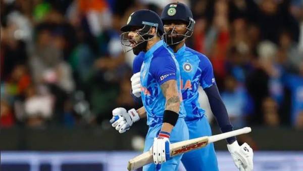 இந்தியா பேட்டிங் 