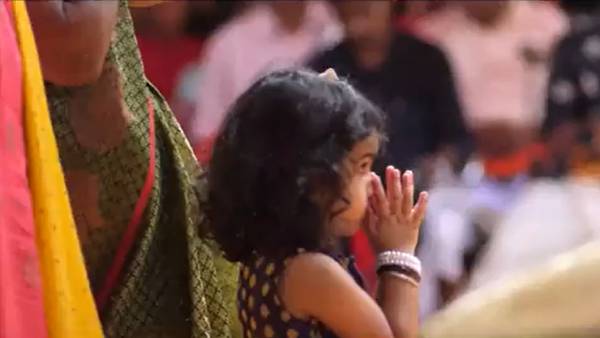 குலதெய்வம் கோவில்களுக்கு செல்லும் மக்கள்