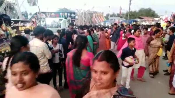  புதுமணப்பெண்கள் 
