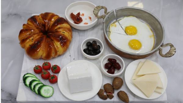 ஓவியர் டூ கேக் கலைஞர் 