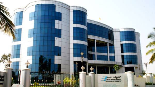  காலியிடங்கள் எவ்வளவு?