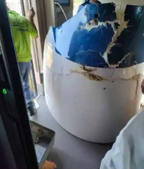 சோதனை மேல் சோதனை 