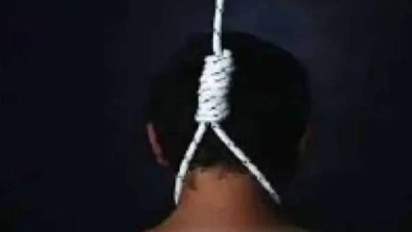 கருப்பு நிற துணி 