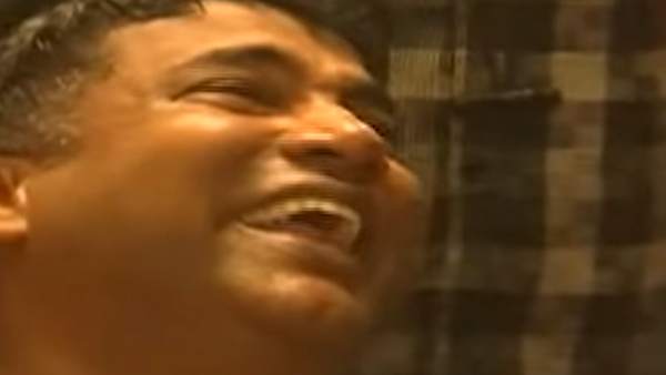 இடுகாடு 