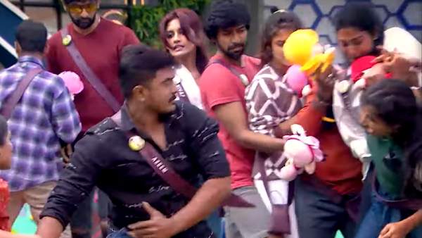 ஆயிஷாவுக்கு ஆதரவாக அசீம்