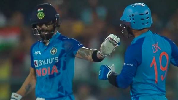 டிகேக்கு சிக்னல் 