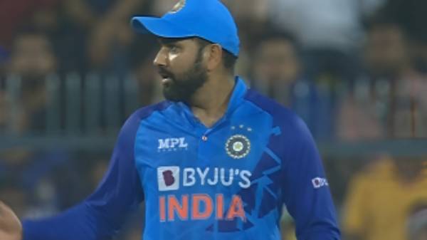 கத்தினார் 