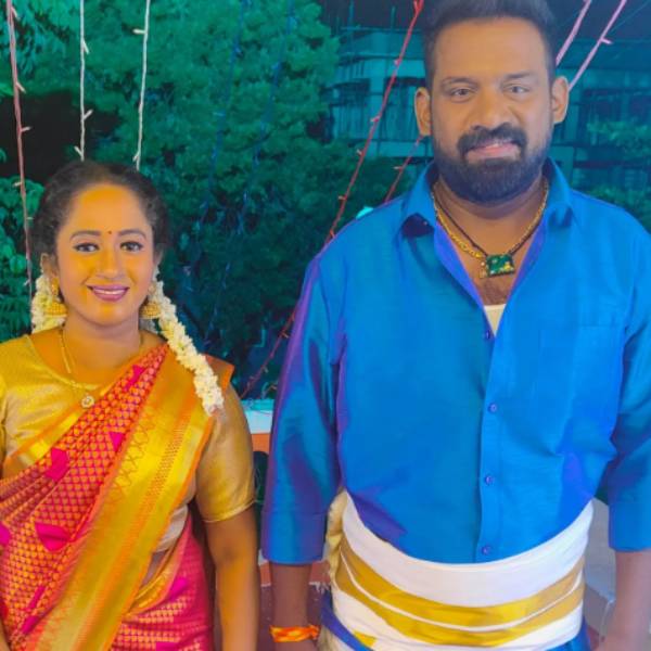 குவியும் வாழ்த்துக்கள் குவியும் வாழ்த்துக்கள்