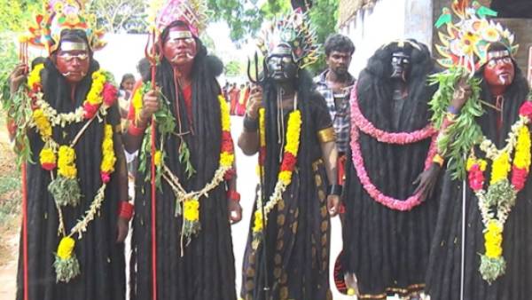 கடற்கரையில் மகிஷாசூரசம்ஹாரம் 