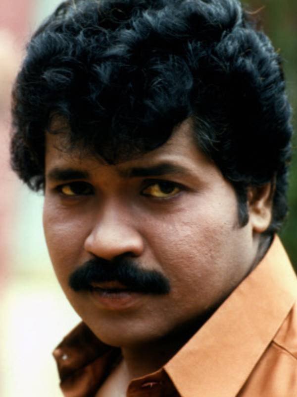 டைகர் பிரபாகர் 