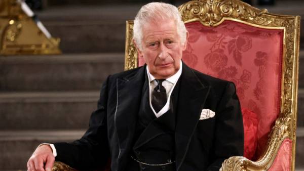 மன்னர் சார்லஸ் 