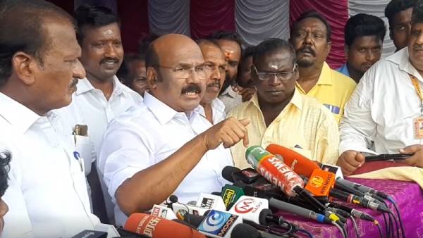 சென்னை குழிகள் 