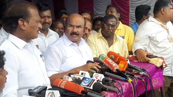 சீரழியும் சென்னை 