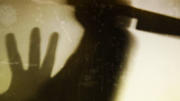 இரவோடு இரவாக காலியான வீடு இரவோடு இரவாக காலியான வீடு