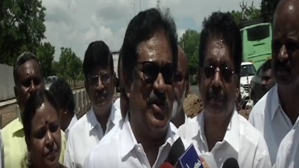 எப்படி இருக்கைகள் வழங்கப்பட்டது? 