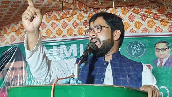 இந்துத்துவா முடிவு செய்ய முடியாது இந்துத்துவா முடிவு செய்ய முடியாது