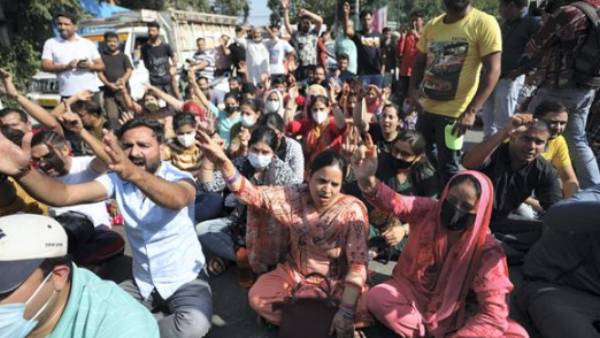  தொடரும் பயங்கரம்... 