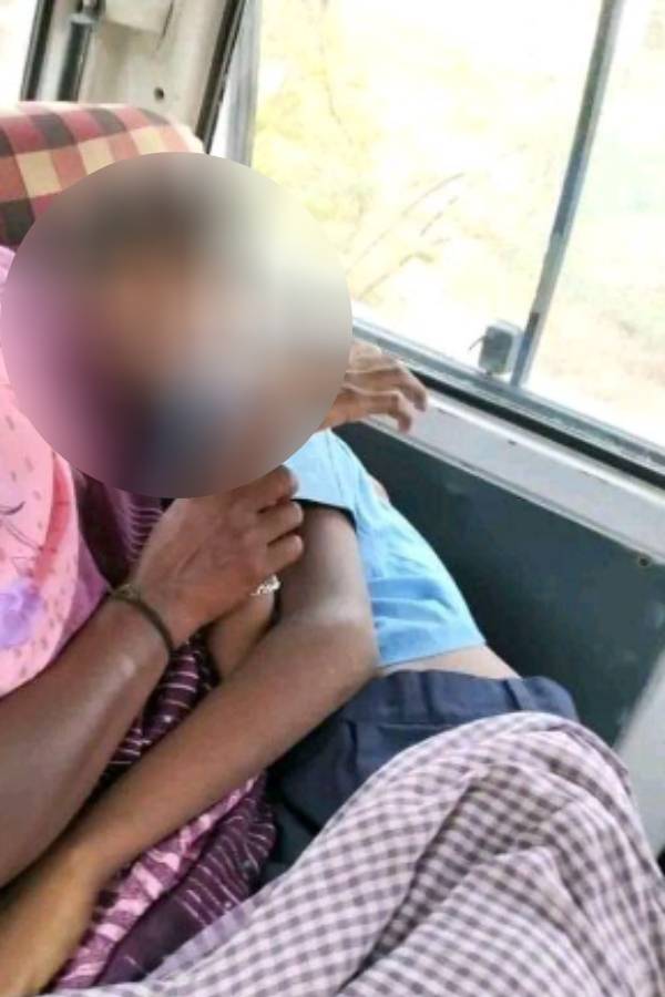  பள்ளி மாணவன் 